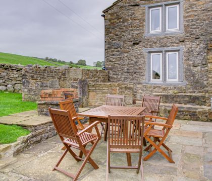 Shepherds Cottage, Hawes - Herdwick Cottages - Outside Seating