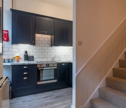 Kent Cottage - Grosvenor Court - Kendal - Kitchen