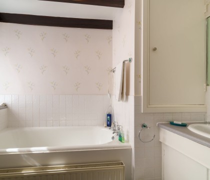 Damson Cottage | Crook, Lake District - Bathroom (No shower)