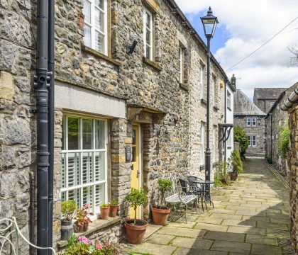 The Mustard Pot, Kirkby Lonsdale Cottages - Herdwick Cottages