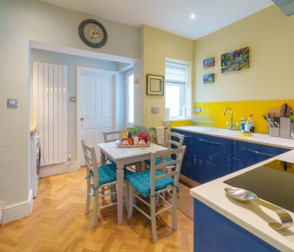 Artists Place - Harrogate - Kitchen