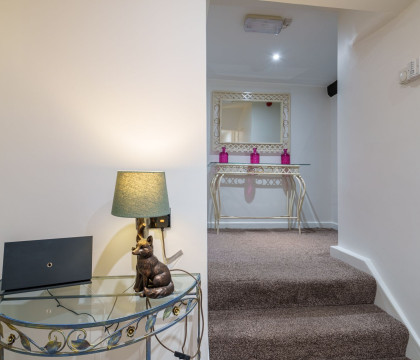 Library View Apartment - Kendal